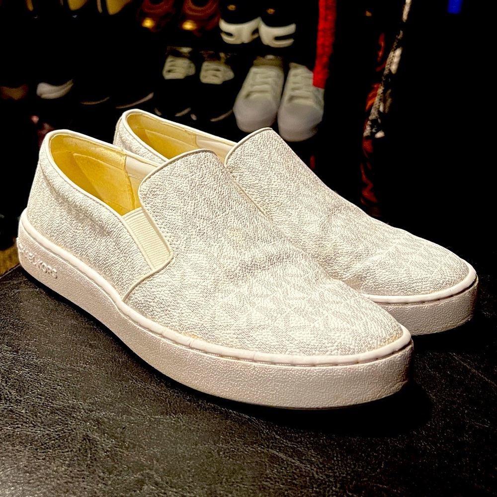 White Michael Kors Slides
